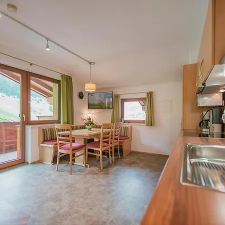 Appartamento Haus Rosmarie Neustift im Stubaital Esterno foto