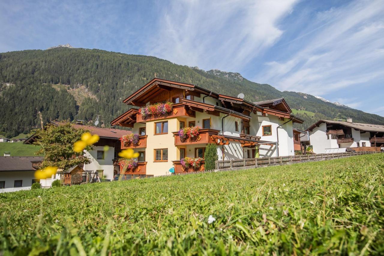 Apartment Haus Rosmarie Neustift im Stubaital